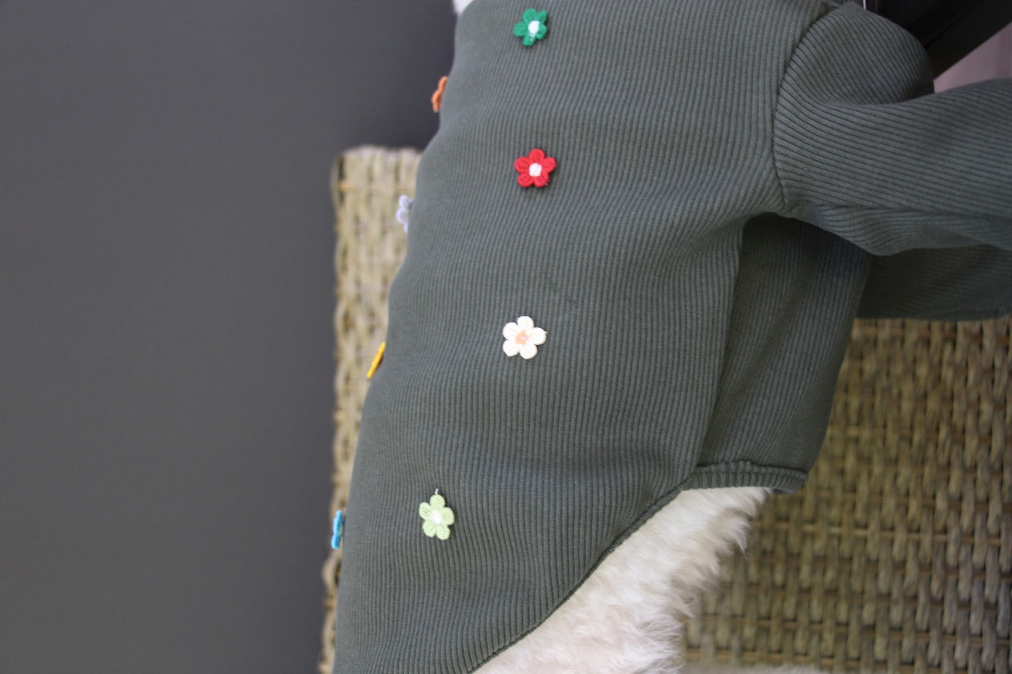 FUREND KHAKI FLORAL DOG T-SHIRT