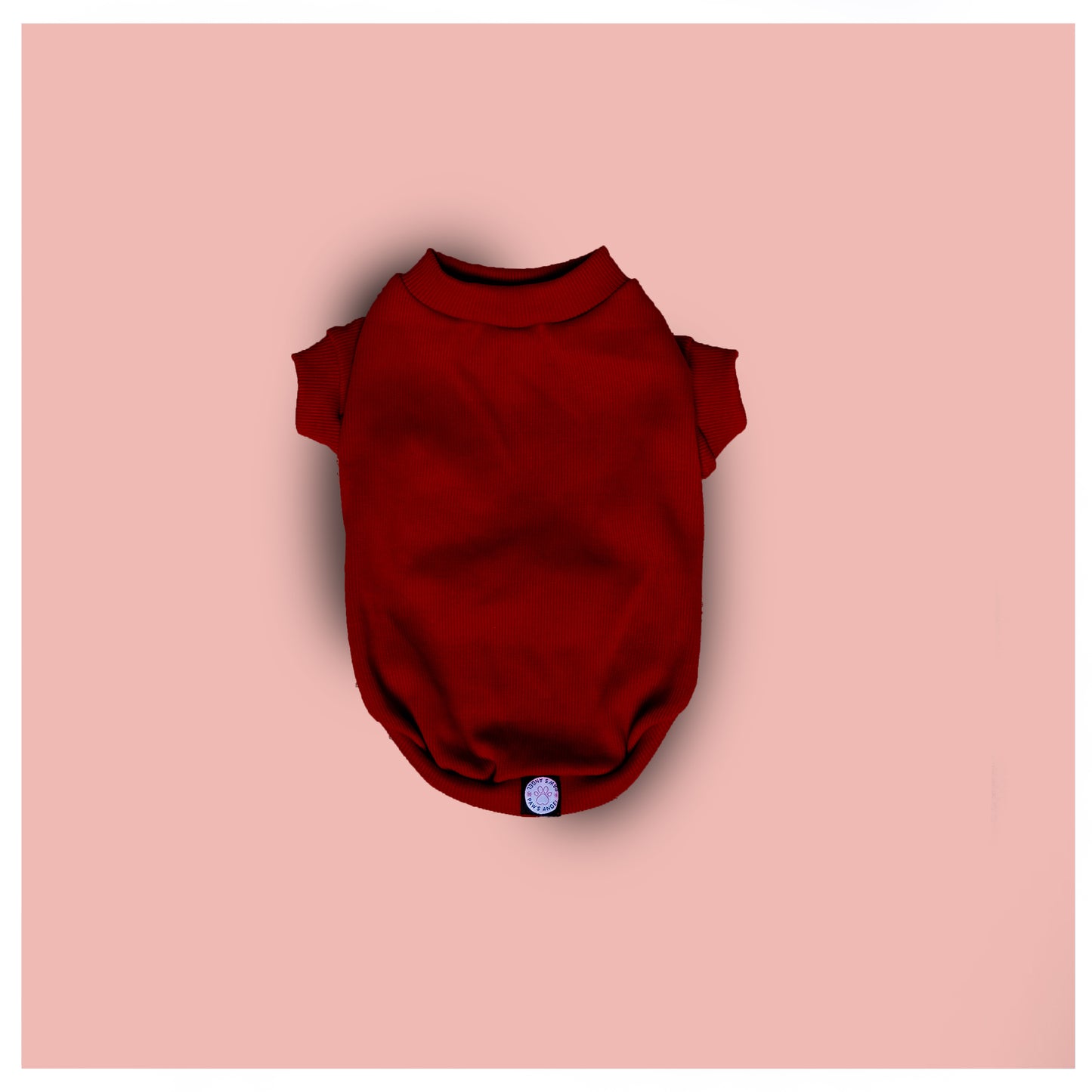 RED SLEEVE DOG T-SHIRT